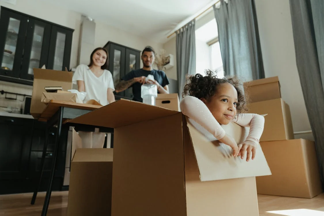 بسته بندی اتاق کودک برای اسباب کشی